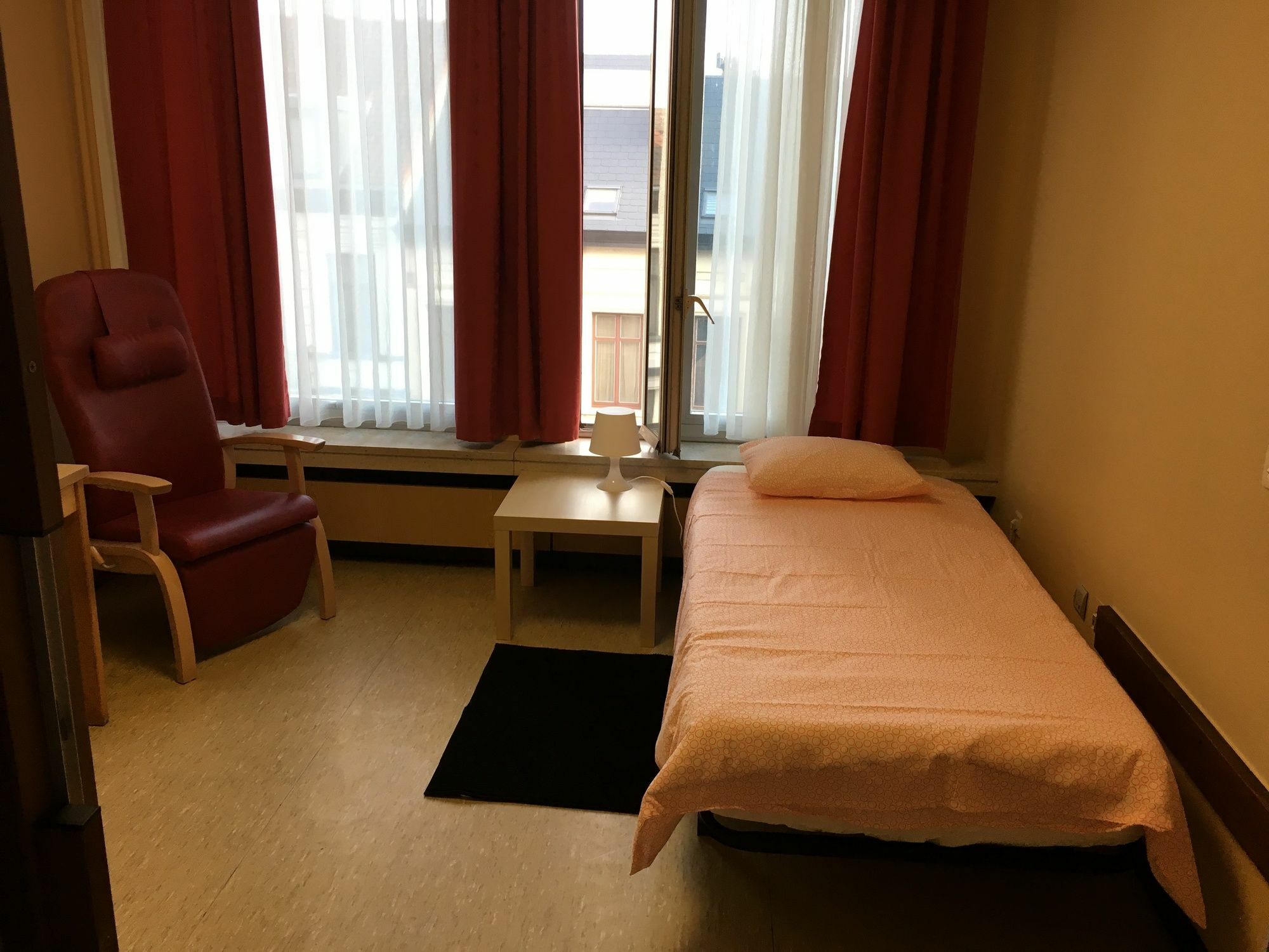 אנטוורפן Privilege Guest House מראה חיצוני תמונה